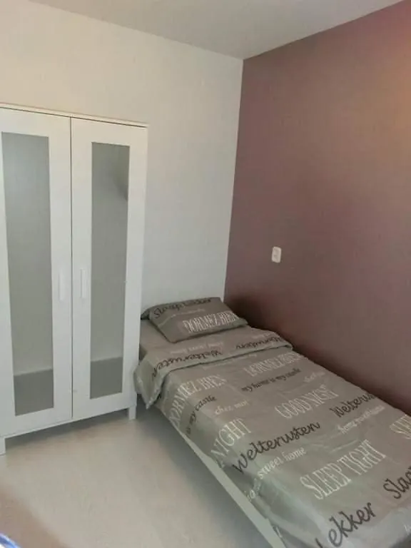 Appartamento Lovely Propertys Bucarest Romania